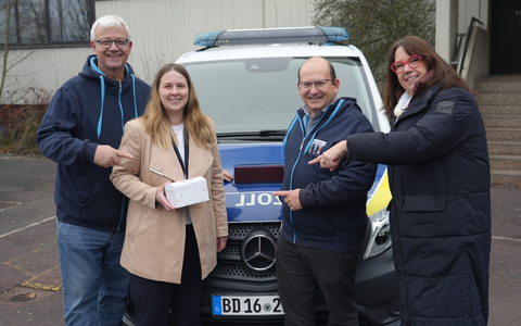 HZA-SW: Gemeinsam anpacken, gemeinsam Gutes tun / Weihnachtsaktion des Schweinfurter Zolls - Foto: presseportal.de