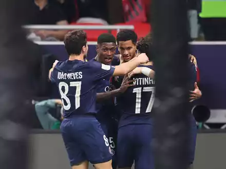 Jorginho kurz vor seinem Ausgleichstor zum 1:1. - Foto: Hussein Sayed/AP/dpa