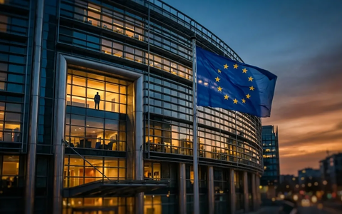 Lena Schilling warnt vor Verwässerung der EU-Klimaziele - Foto: über boerse-global.de