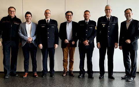 POL-KN: (Gottmadingen, Rielasingen-Worblingen, Lkr. Konstanz) Amtseinführungen der neuen Leiter der Polizeiposten Gottmadingen und Rielasingen-Worblingen (16./17.12.2025) - Foto: presseportal.de