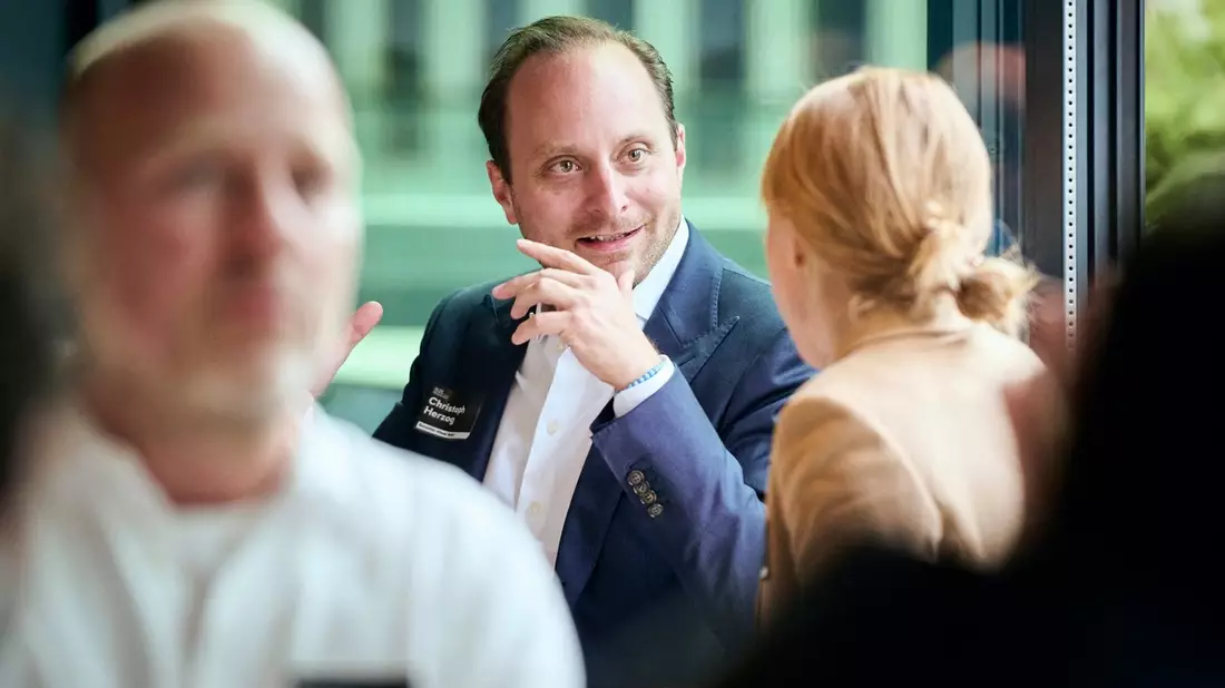 Führen im Ausnahmezustand – Diese menschlichen Kompetenzen brauchen Top-Executives 2026 - Bild: presseportal.de