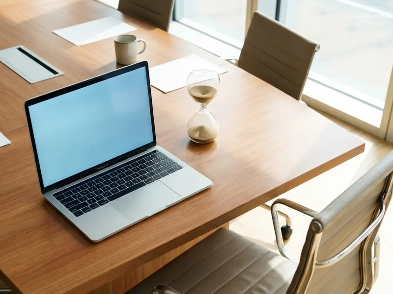 Grammarly-Report: Unternehmen verlieren 1,2 Billionen Dollar durch Kommunikations-Chaos - Foto: über boerse-global.de