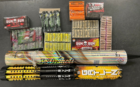 HZA-HH: 6000 Feuerwerkskörper durch den Hamburger Zoll sichergestellt//Zoll warnt vor gefährlichem Feuerwerk aus dem Ausland - Foto: presseportal.de