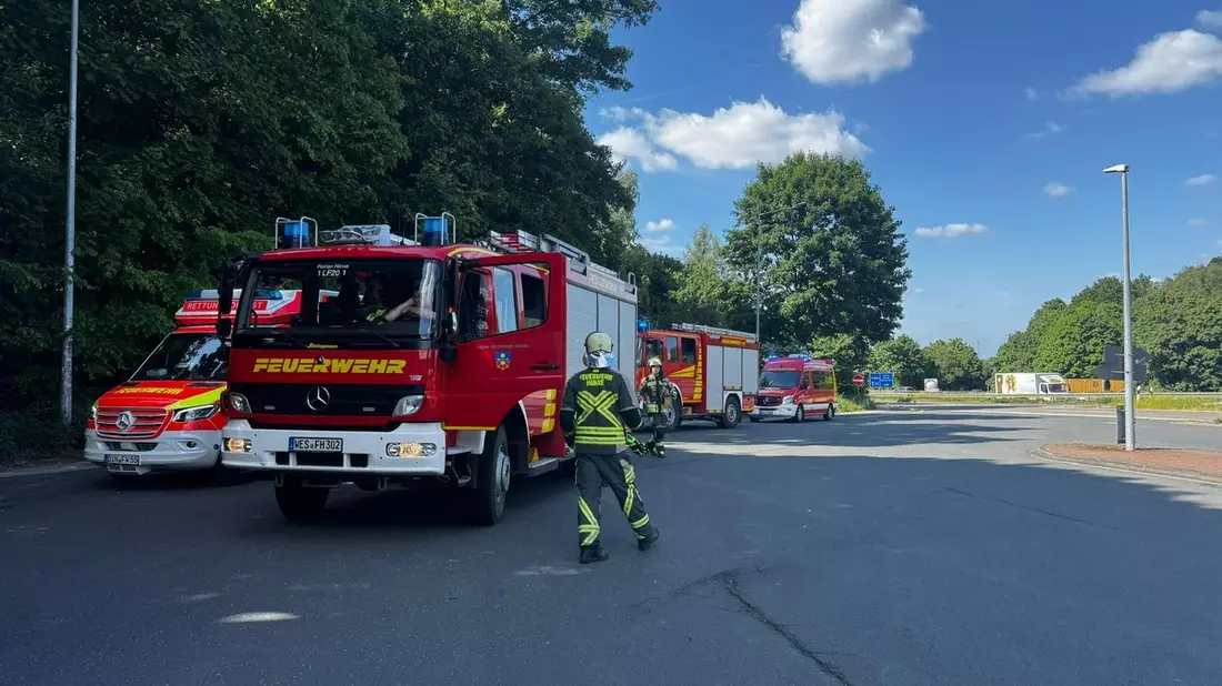 FW Hünxe: eCall-Notruf auf Rastplatz - Bild: presseportal.de