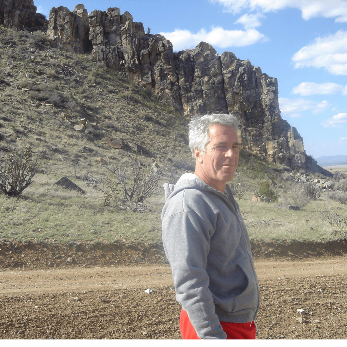 Die Veröffentlichung der Epstein-Dokumente erfolgte kurz vor der Deadline. - Foto: Uncredited/U.S. Department of Justice/AP/dpa