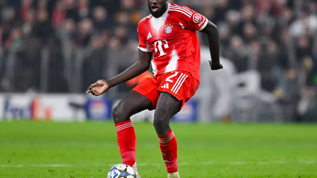 Verlängern beim FC Bayern oder ablösefrei wechseln: Dayot Upamacano. (Archivbild) - Bild: Sven Hoppe/dpa