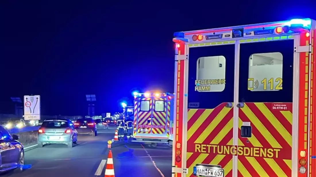 FW-WRN: Verkehrsunfall auf der Bundesautobahn 1 in Fahrtrichtung Köln - Bild: presseportal.de