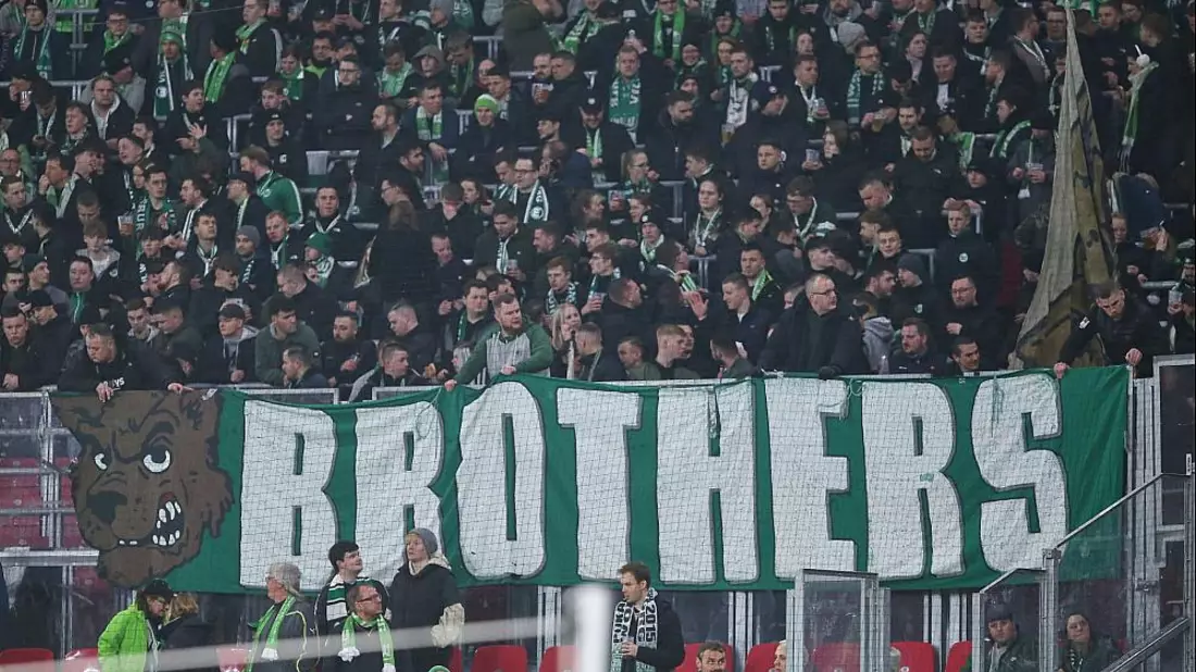 Fans des VfL Wolfsburg (Archiv) - Bild: über dts Nachrichtenagentur