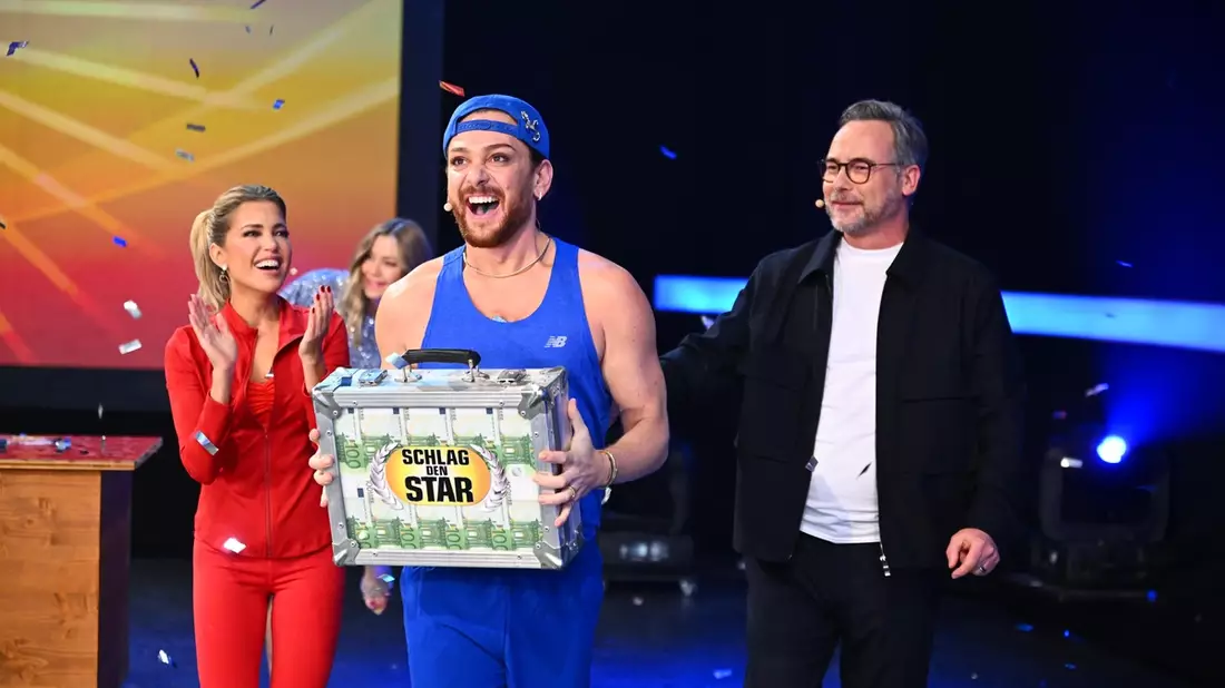 Riccardo Simonetti gewinnt gegen Sylvie Meis bei Schlag den Star / 4,36 Millionen Menschen verfolgen das vorweihnachtliche Duell am Samstagabend auf ProSieben - Bild: presseportal.de