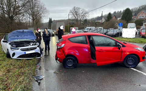 POL-GM: Auffahrunfall fordert eine Verletzte - Foto: presseportal.de