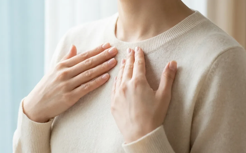 Akupressur gegen frühe Grippewelle: TCM-Experten raten zu Selbsthilfe - Foto: über boerse-global.de