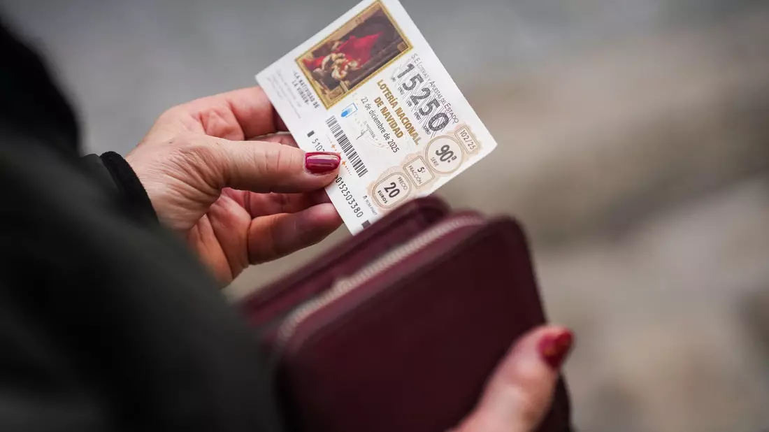 Es ist ein Ritual, das für die Spanier fest zu der Zeit vor Weihnachten gehört. (Archivfoto) - Bild: María José López/EUROPA PRESS/dpa