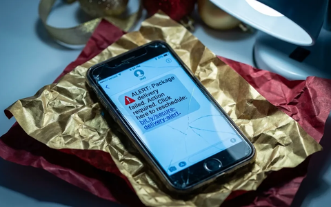 Smishing-Welle überrollt Smartphones vor Weihnachten - Foto: über boerse-global.de