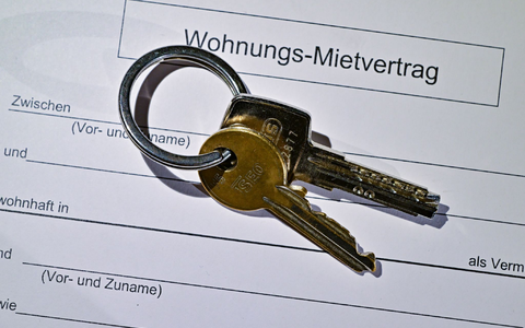 Justizministerin Hubig will Mieterhöhungen begrenzen. (Symbolbild) - Foto: Patrick Pleul/dpa