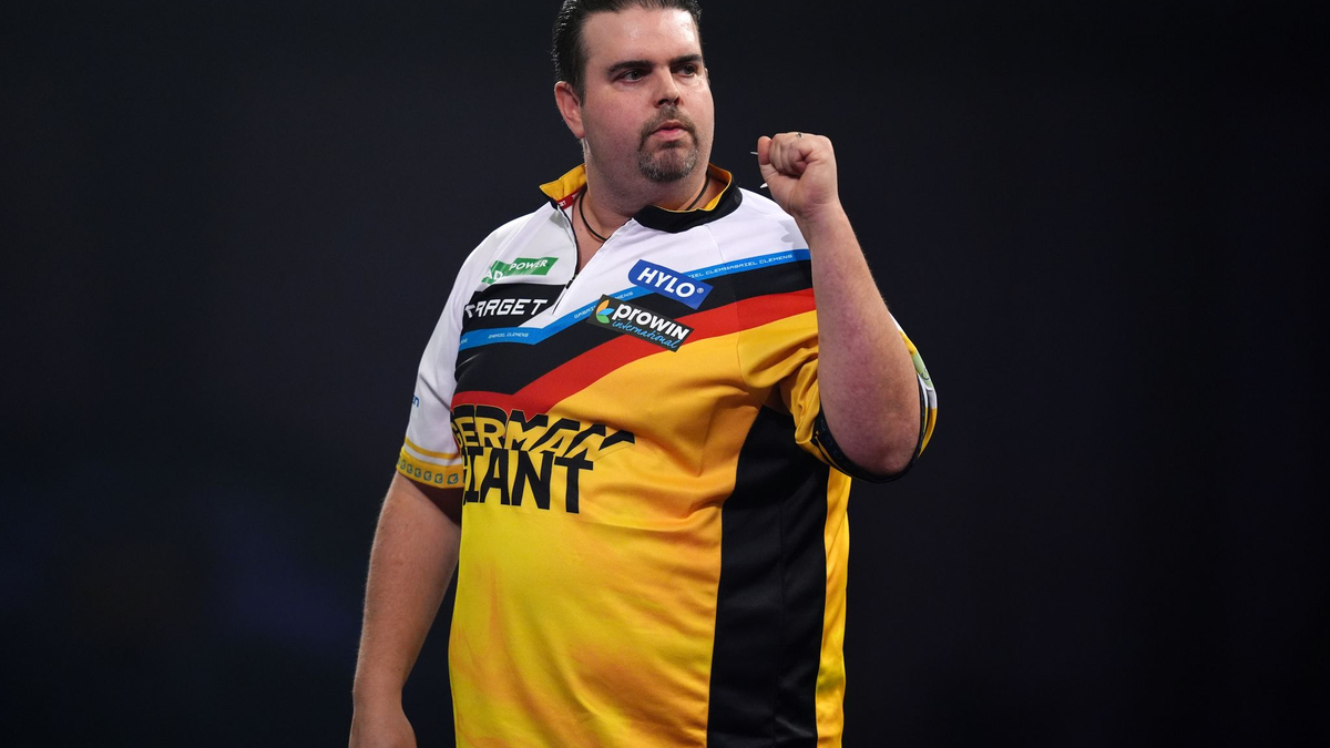 Der frühere WM-Halbfinalist beim Einlauf. - Foto: John Walton/PA Wire/dpa