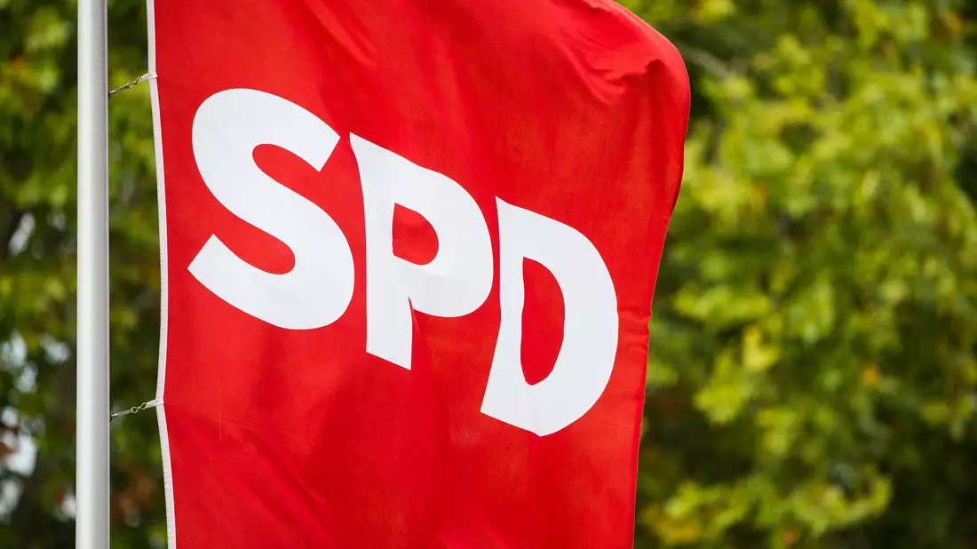 Gegner der Bürgergeld-Verschärfungen haben in der SPD Unterschriften gesammelt. (Archivbild) - Bild: Silas Stein/dpa