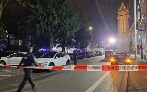 Nach dem Vorfall in der Gießener Innenstadt mit vier Verletzten hat die Polizei neue Ermittlungsergebnisse genannt.  - Foto: Carolin Eckenfels/dpa