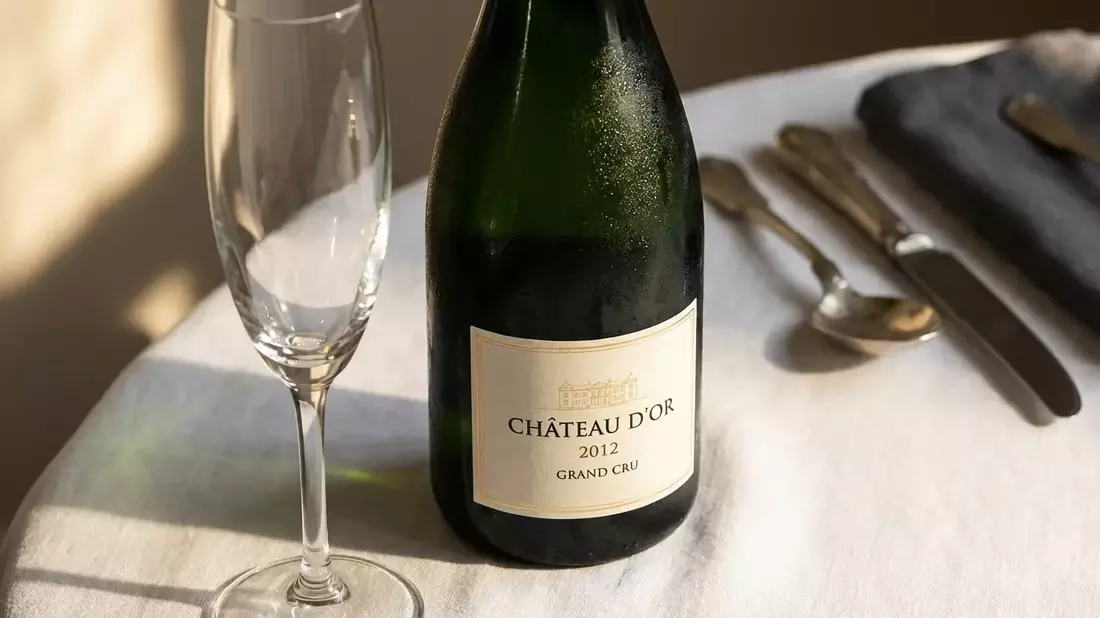 Champagner: Luxussegment trotzt Absatzrückgang - Bild: über boerse-global.de