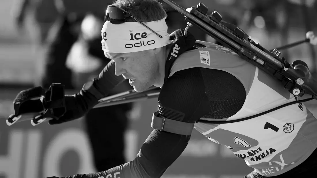 Der norwegische Biathlet Sivert Guttorm Bakken ist gestorben. (Archivbild) - Bild: Vesa Moilanen/Lehtikuva/dpa
