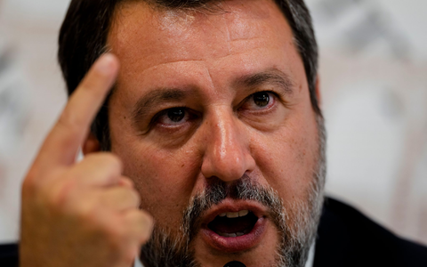 Matteo Salvini spricht erneut von «Schande». (Archivbild) - Foto: Domenico Stinellis/AP/dpa