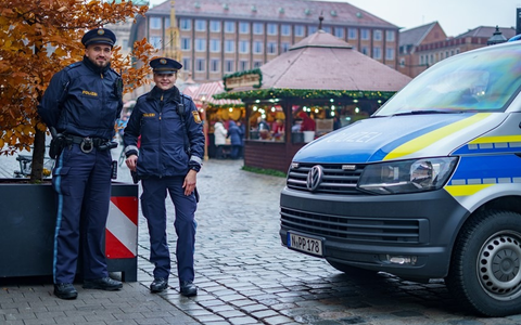 POL-MFR: (1216) Polizeiliches Resümee zum Nürnberger Christkindlesmarkt 2025 - Foto: presseportal.de