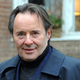 Uwe Kockisch - hier am Set - spielte auch in der ARD-Serie «Weissensee». - Foto: Bernd Settnik/dpa