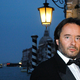 Als Commissario Brunetti löste Kockisch Kriminalfälle in der malerischen Kulisse von Venedig. - Foto: Hannibal Hanschke/dpa