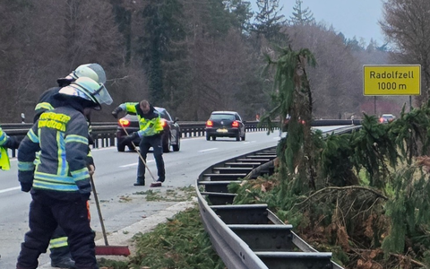 FW-Radolfzell: Stürmische Weihnacht - Foto: presseportal.de