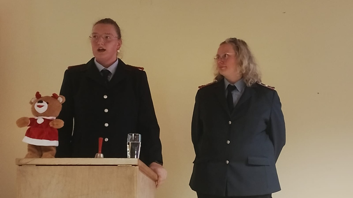 FW-ROW: Gründungsfeier der Kinderfeuerwehr 