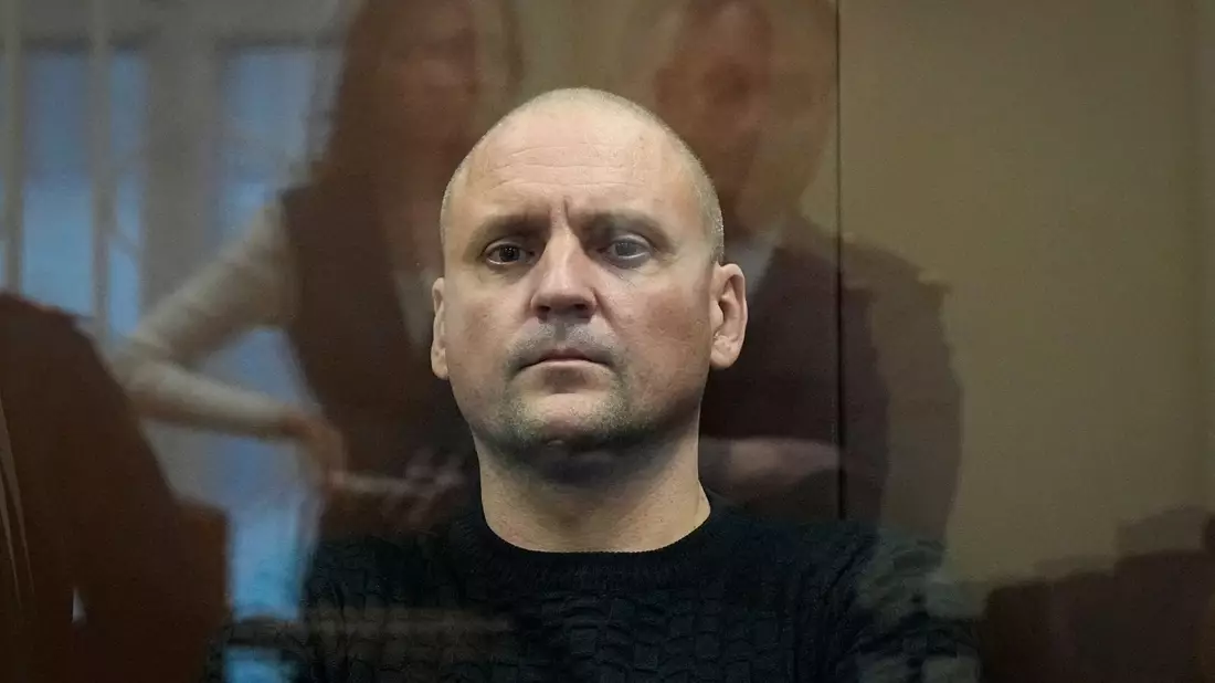 Udalzow nannte die Strafe eine «schändliche Entscheidung». (Archivbild) - Bild: Alexander Zemlianichenko/AP/dpa