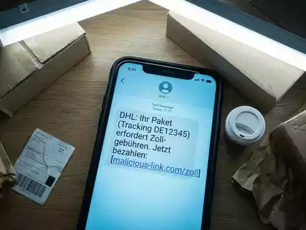 DHL-Phishing nutzt Paket-Retouren am Boxing Day - Foto: über boerse-global.de