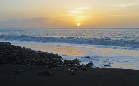 Ein junger Deutscher steht im Verdacht, seine Familie im Urlaub auf Kap Verde umgebracht zu haben.  - Foto: Bernadette Olderdissen/dpa-tmn