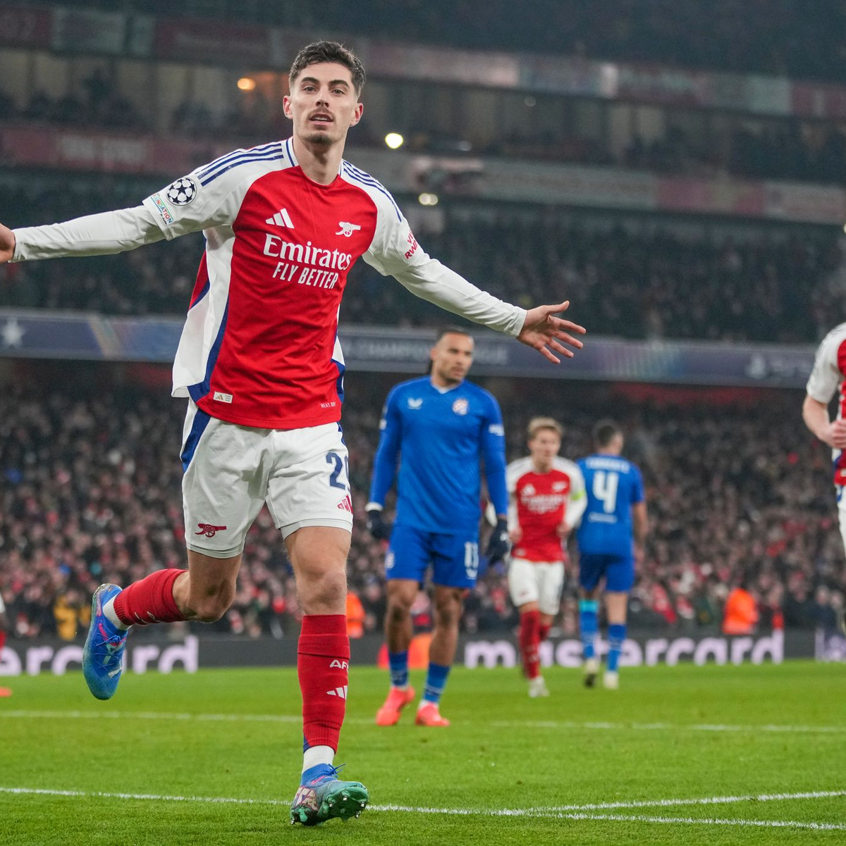 So sehen ihn die Arsenal-Fans am liebsten: Kai Havertz. (Archivbild) - Foto: Kin Cheung/AP/dpa