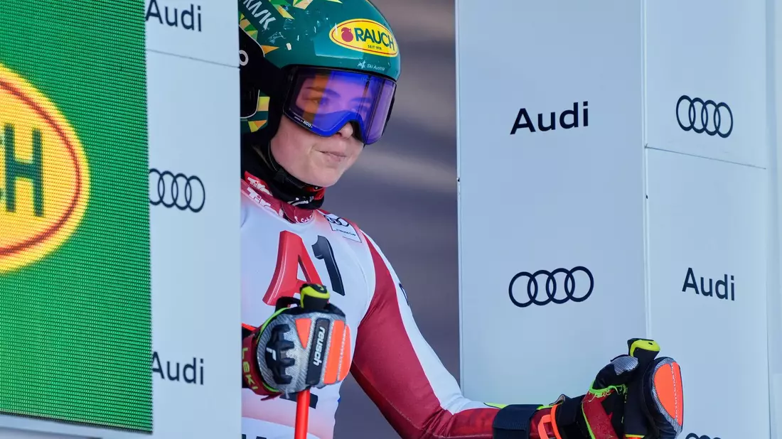 Dritter Saisonsieg: Lokalmatadorin Julia Scheib jubelte auch in Semmering. - Bild: Giovanni Auletta/AP/dpa