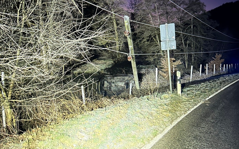 POL-PDNW: Unfall verursacht Stromausfall im Elmsteiner Tal - Foto: presseportal.de