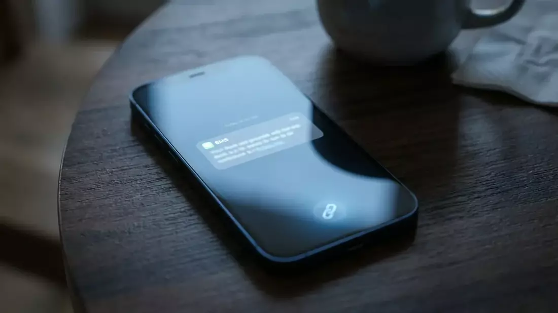 Zoll-SMS-Betrug überflutet deutsche Smartphones - Bild: über boerse-global.de