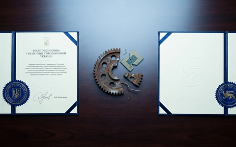 Ukraine und UK verschĂ€rfen mit neuer Sanktionsrunde Druck auf Russland - Foto: ĂŒber boerse-global.de Ukraine und UK verschĂ€rfen mit neuer Sanktionsrunde Druck auf Russland - Foto: ĂŒber boerse-global.de