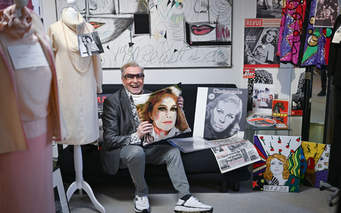 Hier saß sie oft bei ihrem Visagisten René Koch. - Foto: Jens Kalaene/dpa