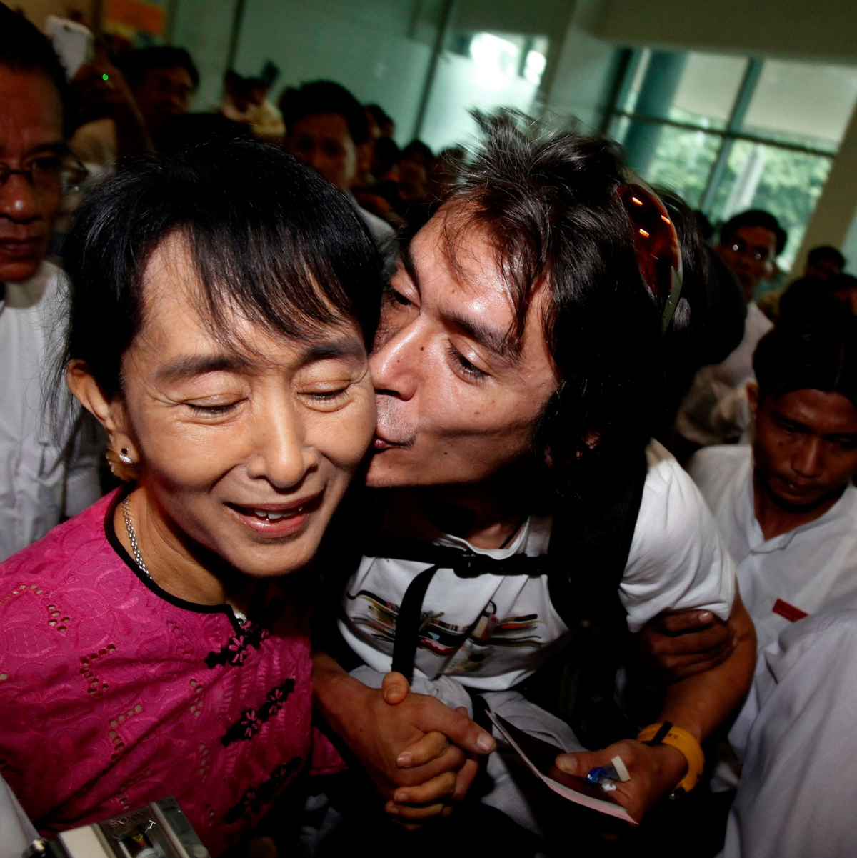 Kim Aris, der Sohn der inhaftierten Friedensnobelpreisträgerin Aung San Suu Kyi, wendet sich immer wieder mit Videos an die Öffentlichkeit. (Archivbild) - Foto: Nyein Chan Naing/dpa