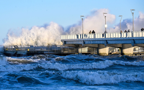 Heftige Windböen hielten Polens Feuerwehren auf Trab. - Foto: Piotr Kowala/PAP/dpa