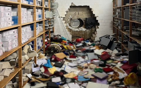 POL-GE: Einbrecher bohren Loch in Tresorraum/Zeugen gesucht - Foto: presseportal.de