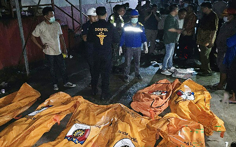 Für 16 Menschen kam jede Hilfe zu spät. - Foto: North Sulawesi Regional Police/North Sulawesi Regional Police/AP/dpa