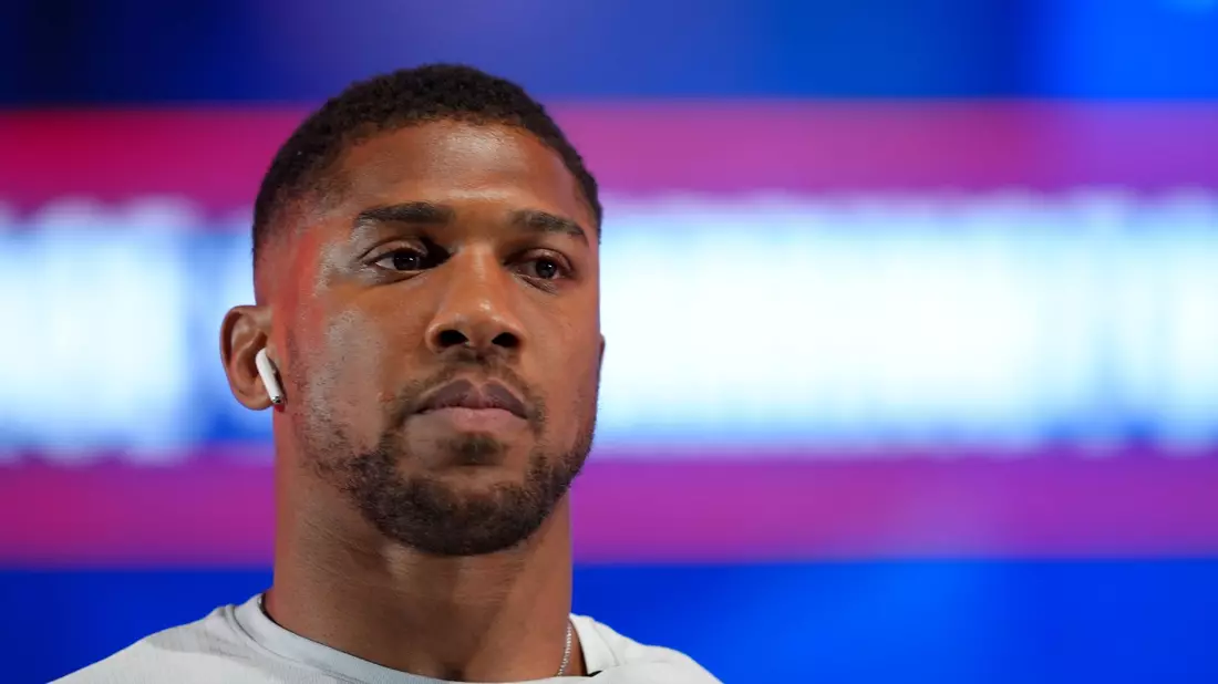 Anthony Joshua wurde bei einem Verkehrsunfall in Nigeria verletzt. (Archivbild) - Bild: Jordan Pettitt/PA Wire/dpa