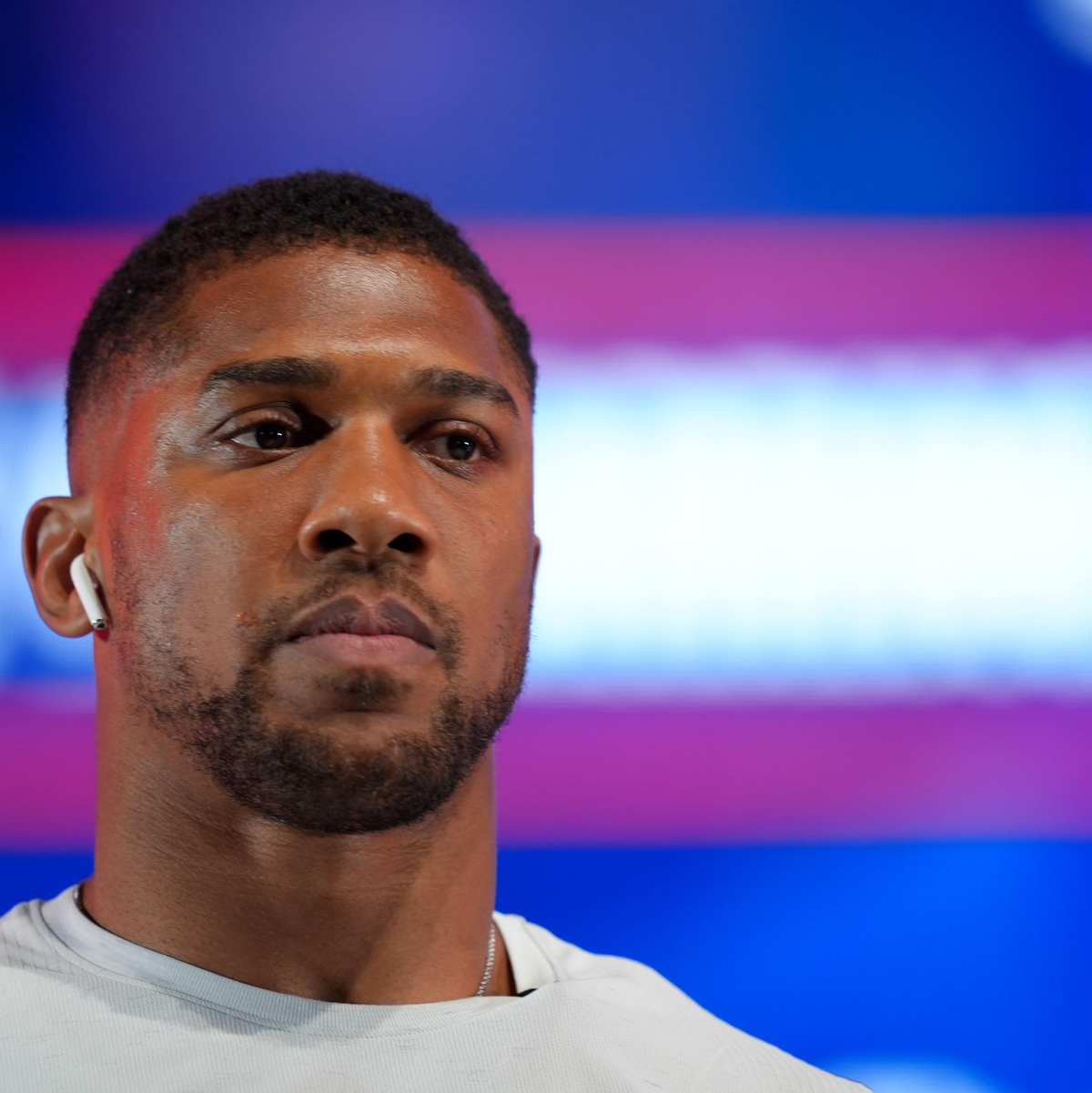 Anthony Joshua erholt sich von den Folgen seines schweren Unfalls, bei dem zwei Menschen starben. (Archivbild) - Foto: Jordan Pettitt/PA Wire/dpa