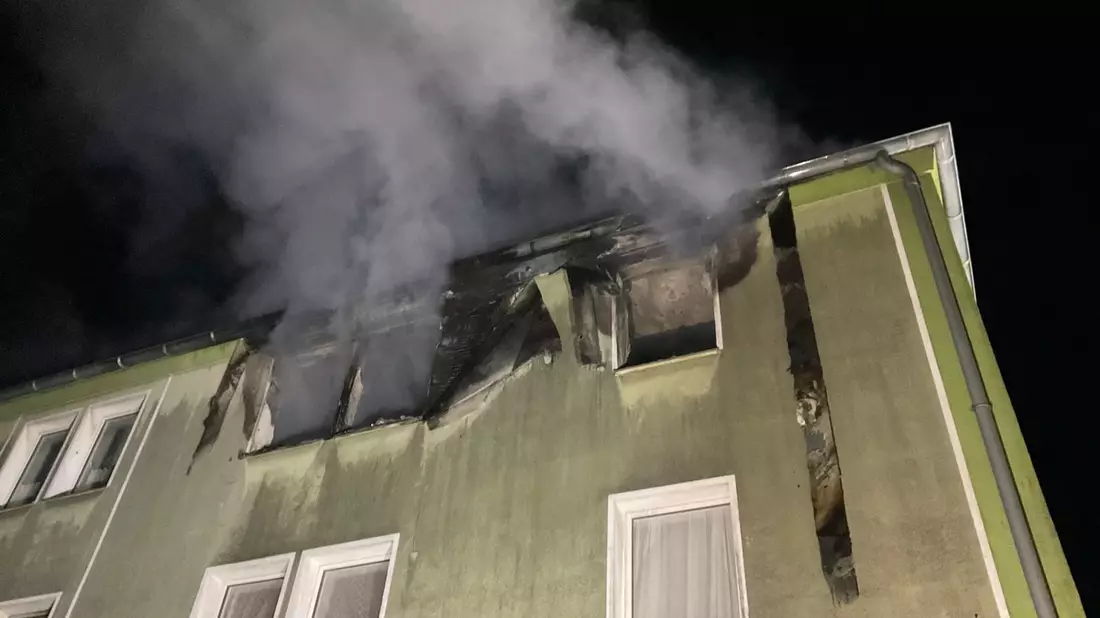 FW-GLA: Wohnungsbrand mit Menschenleben in Gefahr - Bild: presseportal.de