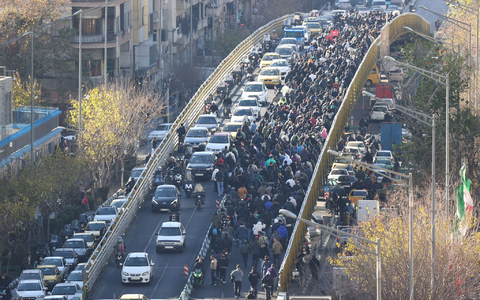 Bei den Protesten in Iran ist es zu ersten Verhaftungen gekommen. (Archivbild)  - Foto: -/Fars News Agency/AP/dpa