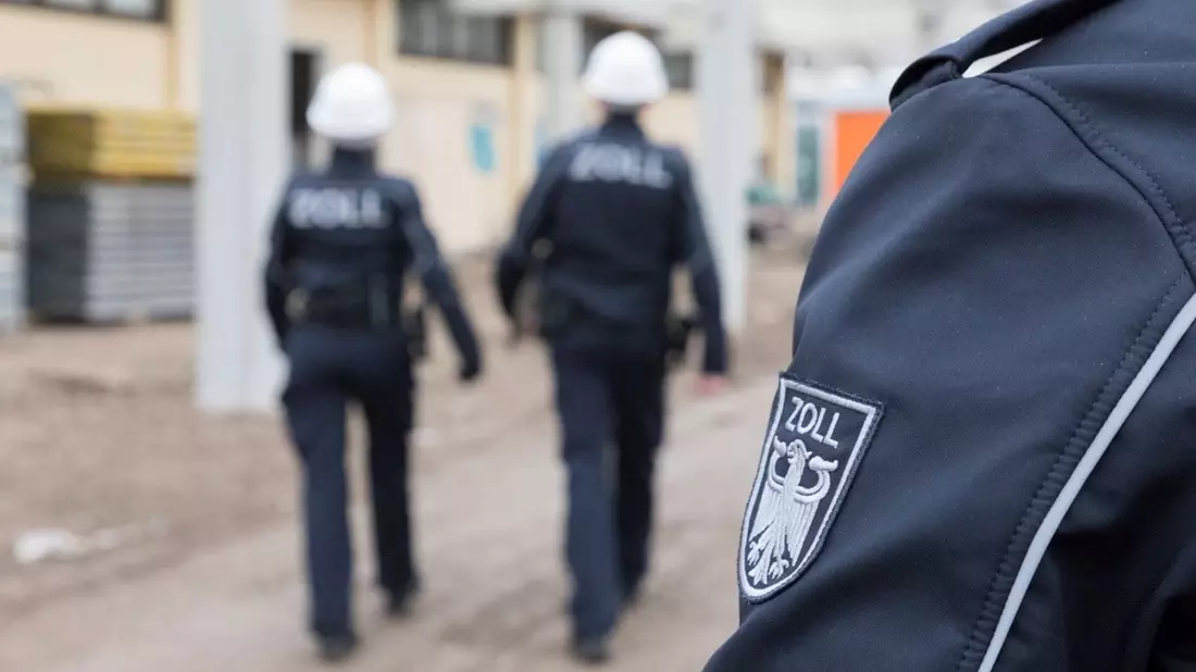 HZA-MD: Scheinselbständigkeit in der Baubranche / 2 Jahre Freiheitsstrafe auf Bewährung für Arbeitgeber aus dem Landkreis Mansfeld-Südharz - Bild: presseportal.de
