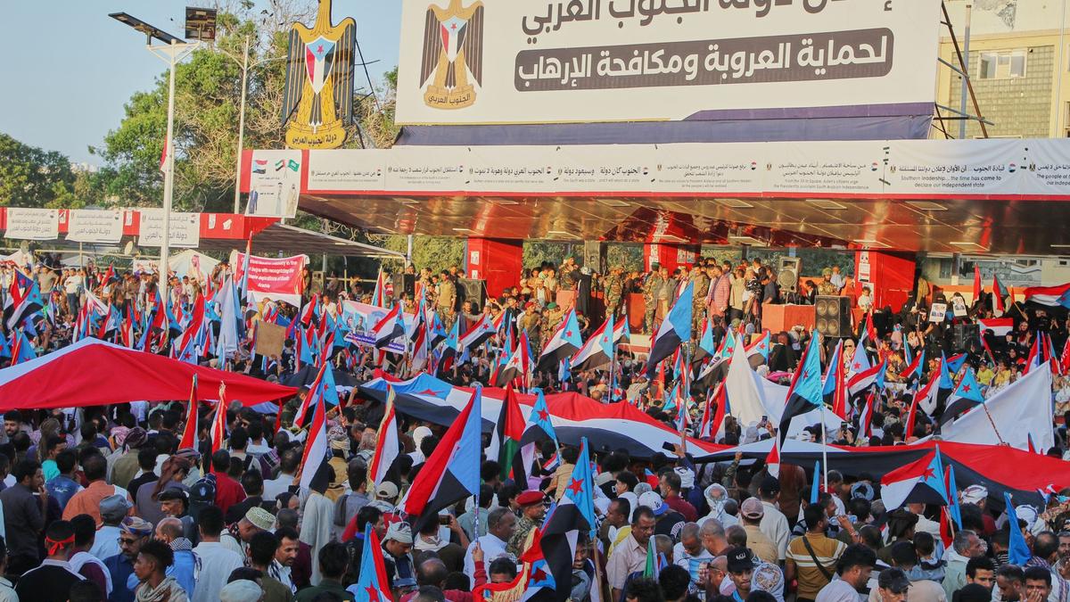 Im Jemen hat die Regierung das Verteidigungsabkommen mit den Emiraten beendet. (Archivbild) - Foto: Uncredited/AP/dpa