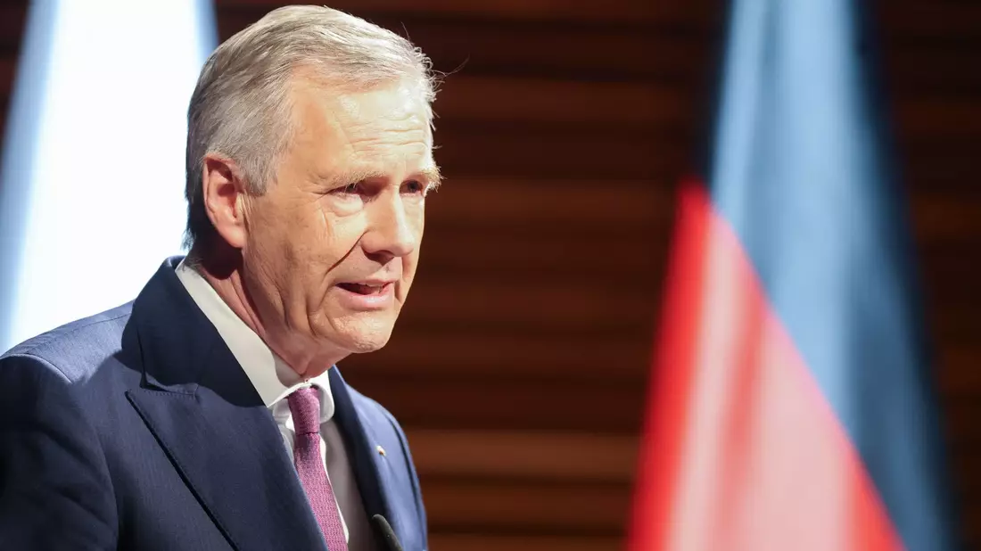 So kann es nicht weitergehen, meint Christian Wulff mit Blick auf die Regierung Merz. (Archivbild)  - Bild: Bodo Schackow/dpa
