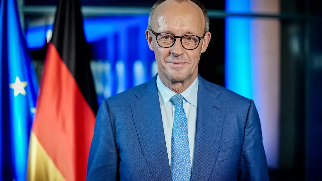«Hören wir nicht auf die Angstmacher und auf die Schwarzmaler», so Merz.  - Bild: Kay Nietfeld/dpa-Pool/dpa
